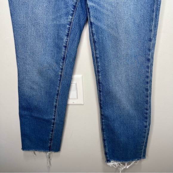 J. Crew Essential Straight Jean Raw Hem Button Fly Size 25 - Picture 4 of 13